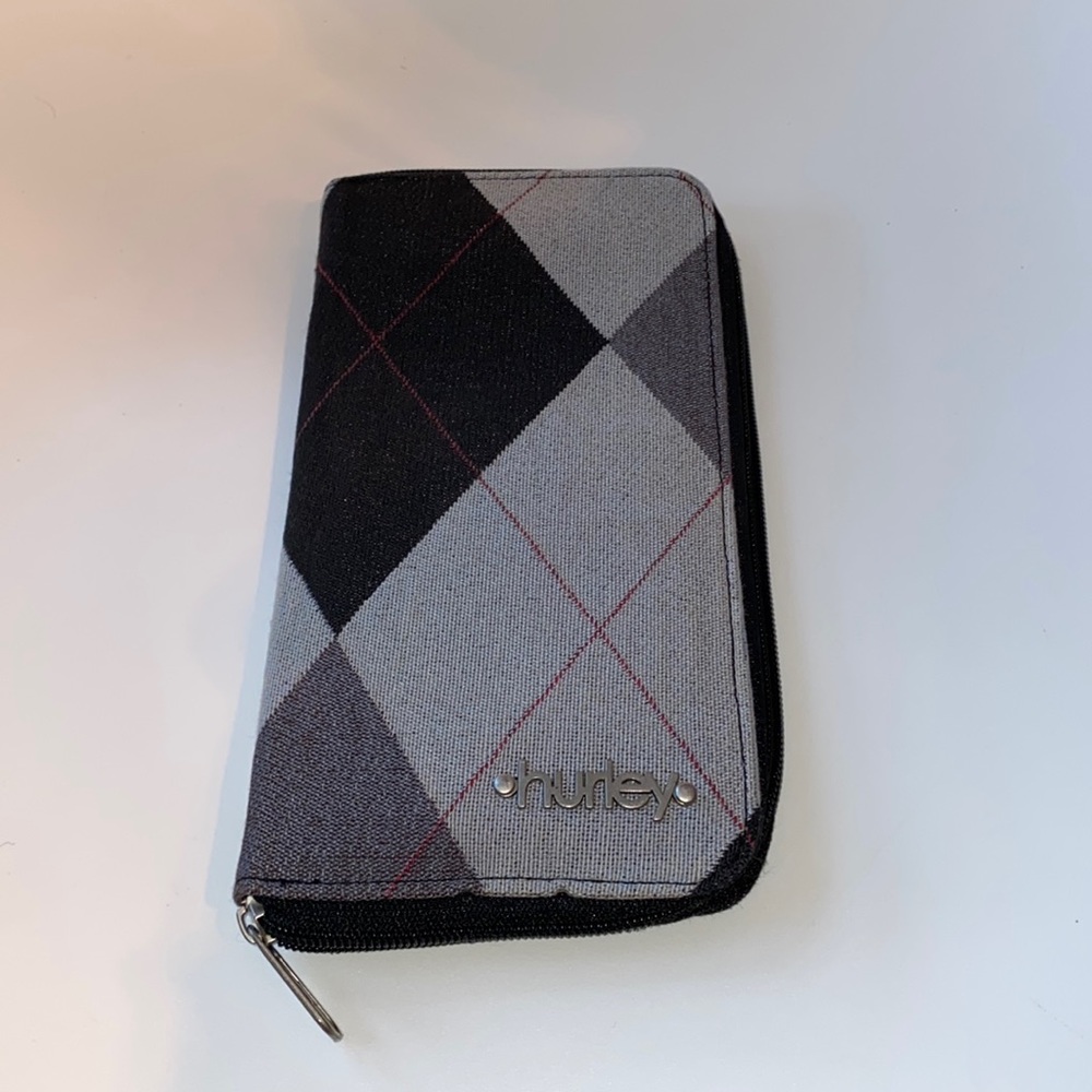 Hurley Passport Organizer